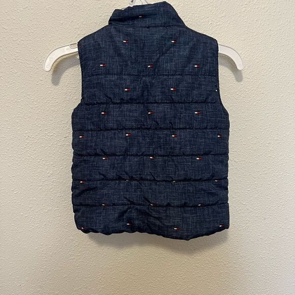 Tommy Hilfiger Toddler boy Puffer Vest, Size 2T Great Condition - Picture 2 of 3